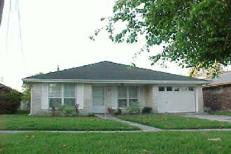 Metairie home currently for sale.&nbsp; Click on picture for more information.