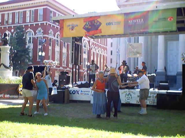 One of the many DDD (Downtown Development District)'s Concert on the Square, presented every Wednesday in the Spring...Free of course :)