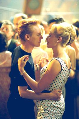 Erik och Ellen dansar