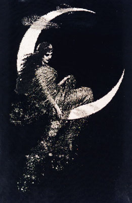 moonmaid.jpg (24800 bytes)