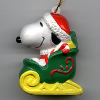 Whitman's, 1995, Snoopy in green sleigh
