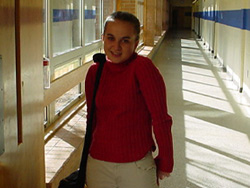 lauren2.jpg (28607 bytes)