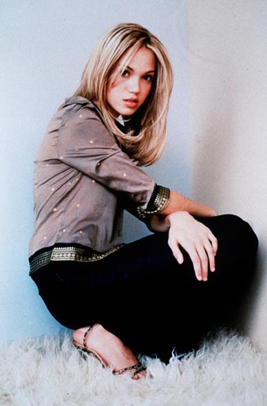 Mandy Moore, a US singer too