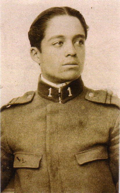 Roberto Guzm�n Gandarillas