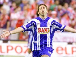 Tamudo celebra el gol
