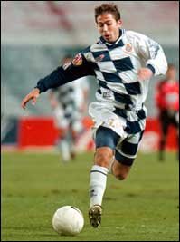 en partido de liga contra el Mallorca (1999-2000)