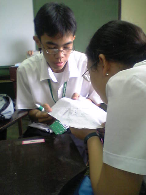 roger at jenine, naglalaro