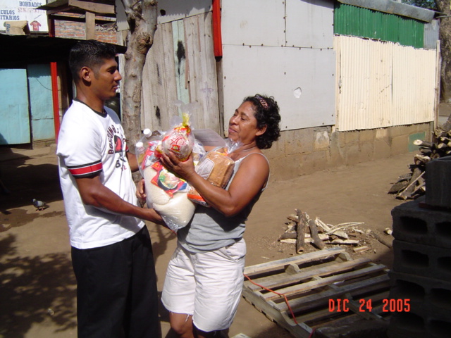 distributing help