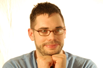 2007 Eric Nigg Headshot taken by Erika Backberg of Tea Tree Designs