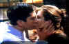 rrkiss.jpg (23133 bytes)