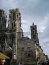 LaonCathedral_small.JPG (2624 bytes)