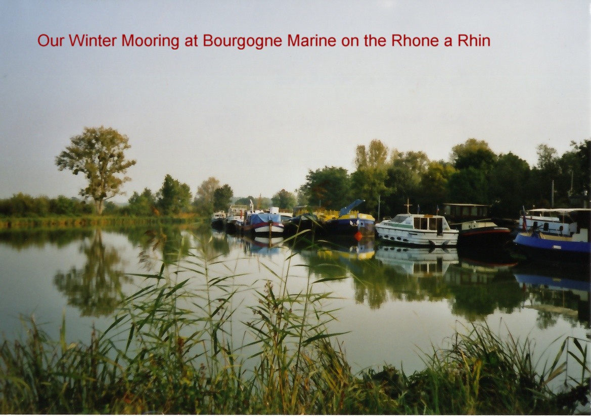 BourgogneMooring.jpg (121883 bytes)
