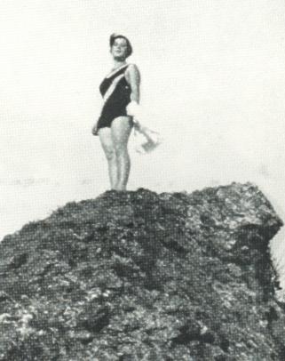 the Macquarie surf girl