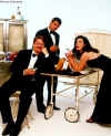 tux.jpg (48405 bytes)