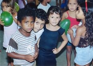 Crian�as