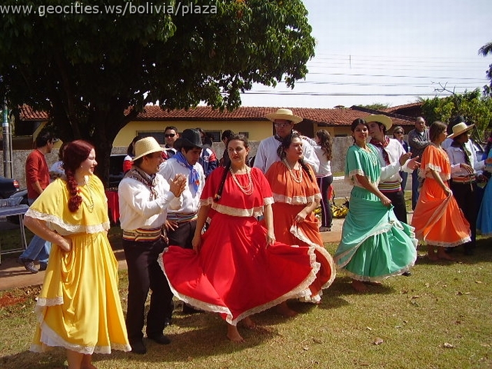 w.plaza-bolivia.br.ms.08.jpg