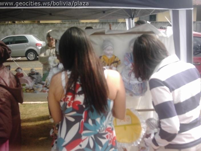 119_geocities_ws_bolivia_plaza.jpg