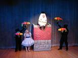 Alice listens to Humpty's song