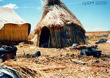 ������������ ��������� ���� - Casas de los uros