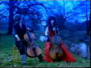 Eurythmics se dio a conocer en todo el mundo con la canci�n "Sweet Dreams"