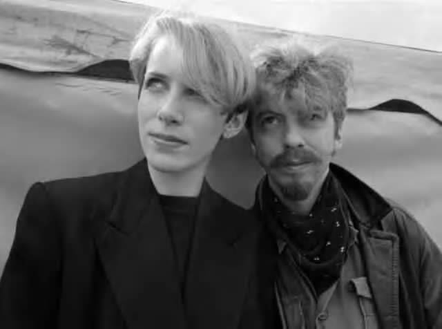 Eurythmics se formo en Inglaterra a finales de 1980 por Ann Lennox y Dave Stewart