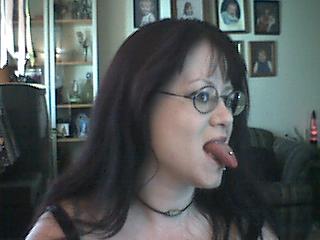 look i have a tongue! cool no?