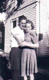 john_barbara_in_farmer_city.jpg (64122 bytes)