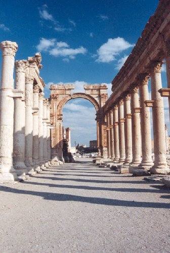 Palmyra, de hoofdstraat bij de poort
