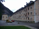 EDIFICIOS ANTIGUOS EN CANFRANC-ESTACI&Oacute;N