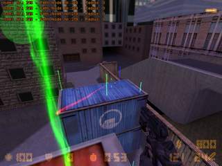 Salto desde un techo a un container