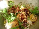Sprinkle fried onion