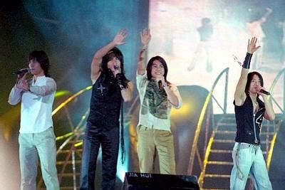 f4wavesinbeijing