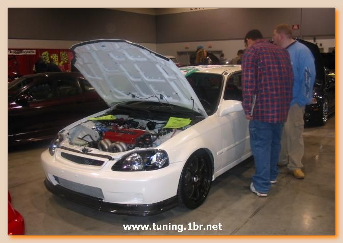 Civic_Hatch