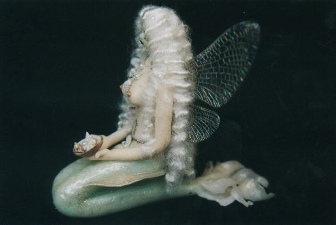 Whiteundine