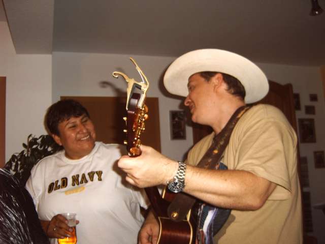 Faith and Harry... again... wonder what the song was....