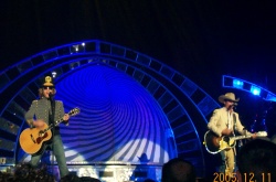 BIG & RICH