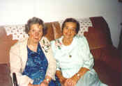 thompson sisters birthday picture scan.jpg (1185597 bytes)