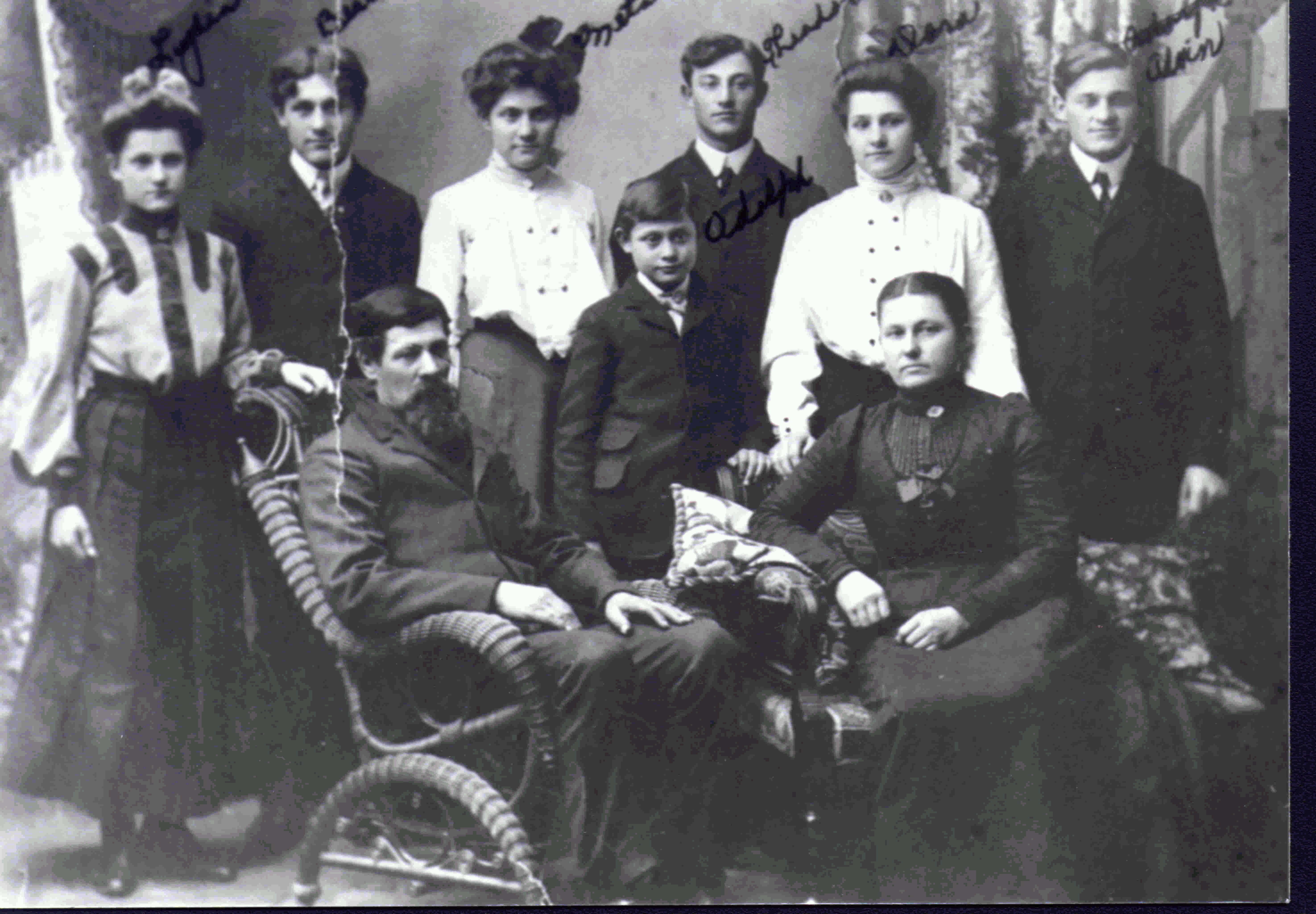Schultz-Floerke Family 1900
