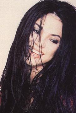 Shakira - Laundry Service / She Wolf Shakira - Laundry Service / She Wolf