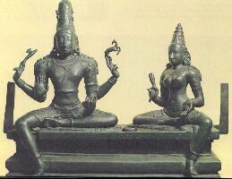 El arquet�pico matrimonio sagrado (uni�n de opuestos, de los principios masculino y femenino) representado por una escultura india del siglo XIX, de las deidades Siva y Parvati