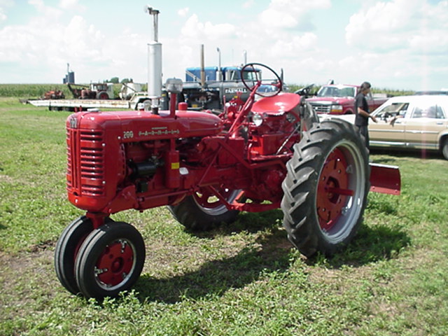 farmall025