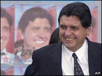 El quehacer de este pol�tico por poco y termina de hundir a un pa�s que muchos pensaban ya no pod�a empeorar. El desastre de su gobierno populista es algo que el Per�,  desafortunadamente, parece haber olvidado [Marzo, 2006]