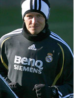 Los promotores del futbol soccer en Estados Unidos parecen no entenderlo. Su popularidad en ese pa�s se lograr� cuando surja una figura local. El siguiente, dif�cil paso, ser� convencer a los medios [Enero, 2007]