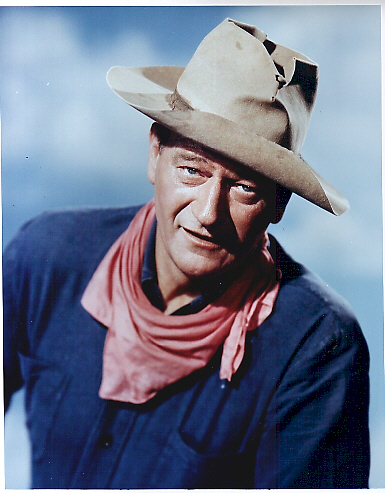 Ya en el final de su dictadura, el amo de la URSS envi� a dos agentes de la KGB para que eliminaran al "reaccionario" John Wayne. Los sicarios, sin embargo, desertaron y terminaron trabajando para el FBI. Una historia que exhuma surrealismo [Diciembre,. 2005]