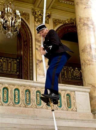 Hay cosas que el mundo no necesita, como otro reality show, m�s programas de Jackass o un nuevo disco de Michael Jackson. Desde hace dos a�os debimos haber incluido en esta lista a una segunda parte del inspector Closeau caracterizado por Steve Martin [Marzo. 2009]