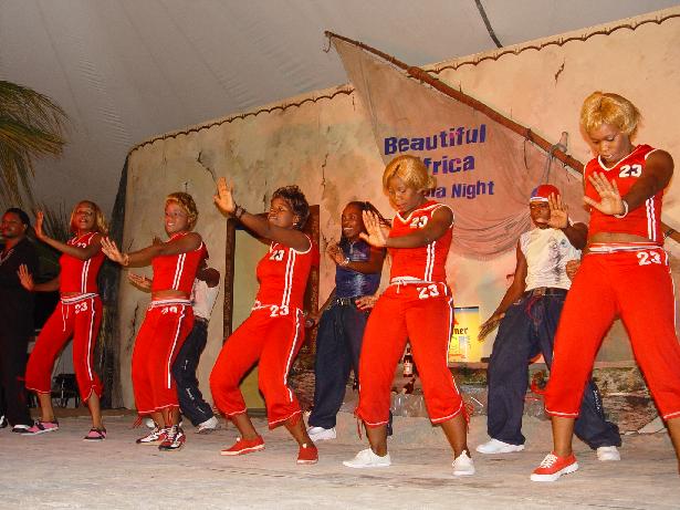 Performance By EXTRA BONGO