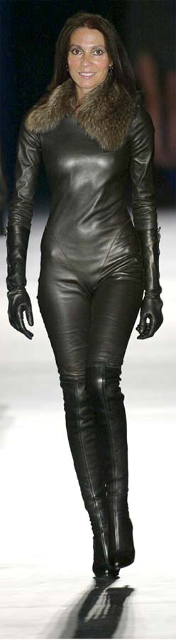 Sylvie, Fashionista-Catwoman du XXI�me si�cle