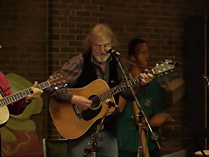 Roger Ellis