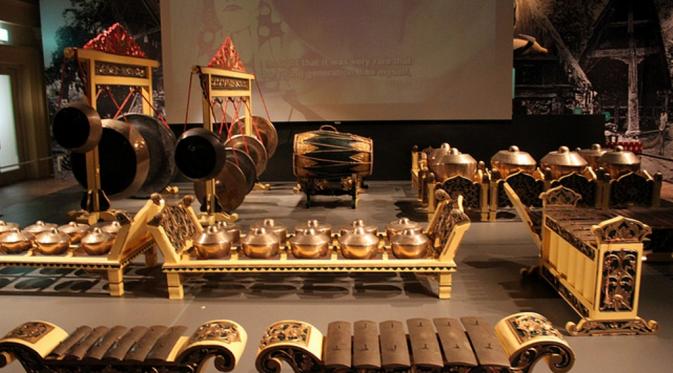 GAMELAN