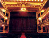 Teatro Modesta Sanjin�s, Casa de La Cultura de La Ciudad de La Paz